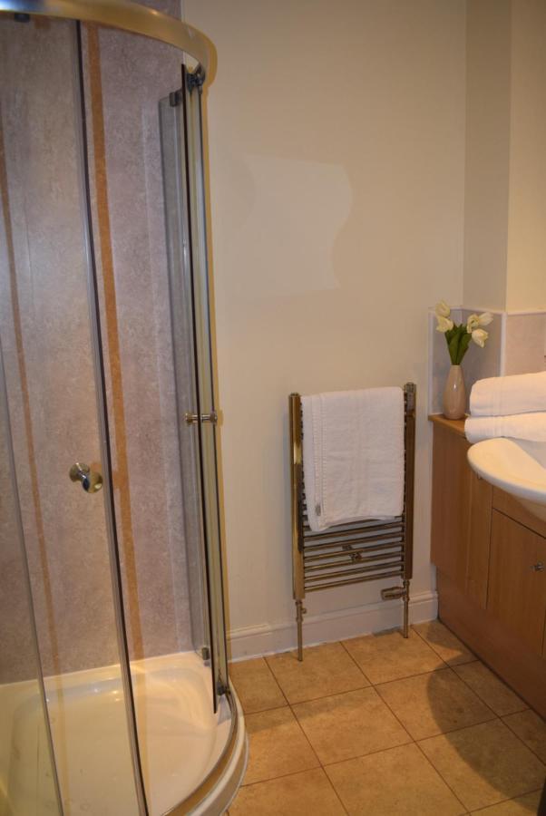 Kelpies Serviced Apartments Kavanagh- 5 Bedrooms Bathgate Exteriör bild