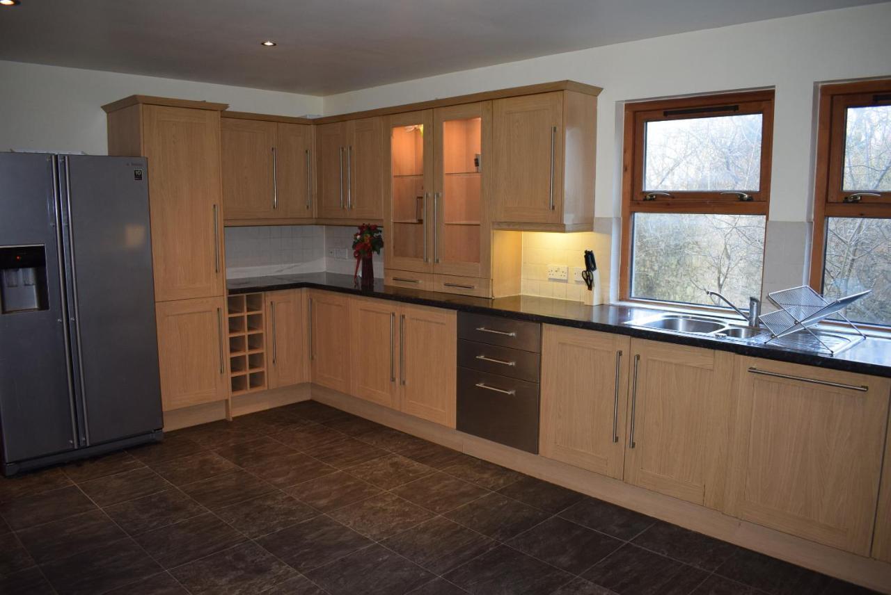 Kelpies Serviced Apartments Kavanagh- 5 Bedrooms Bathgate Exteriör bild